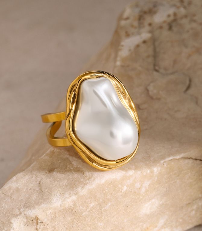 Anillo irregular con perla