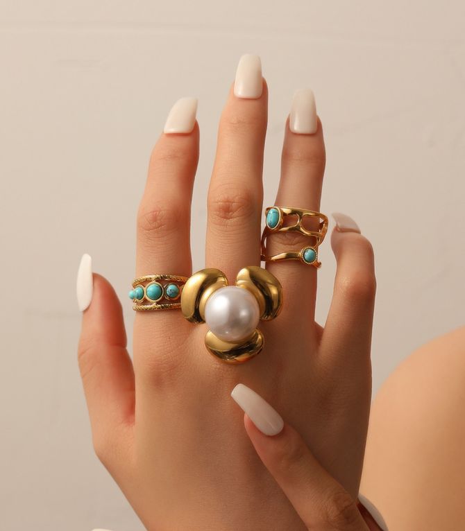 Anillo pearl petal