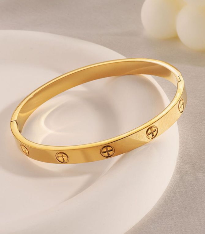 Brazalete cross gold