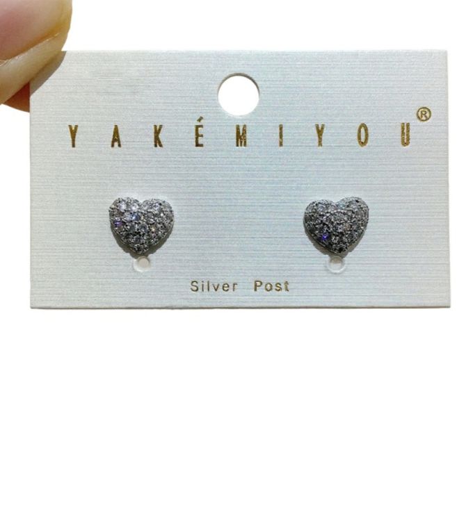 Aretes corazón con zirconias