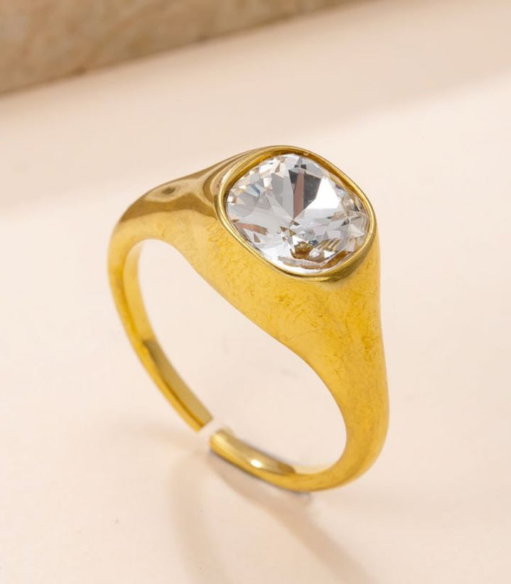 Anillo White Zircon