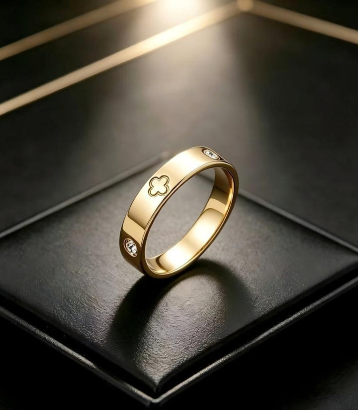 Anillo Diamond Clover #7