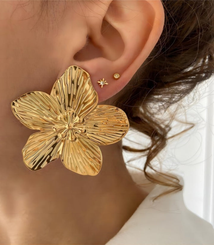 Aretes flor geométrica
