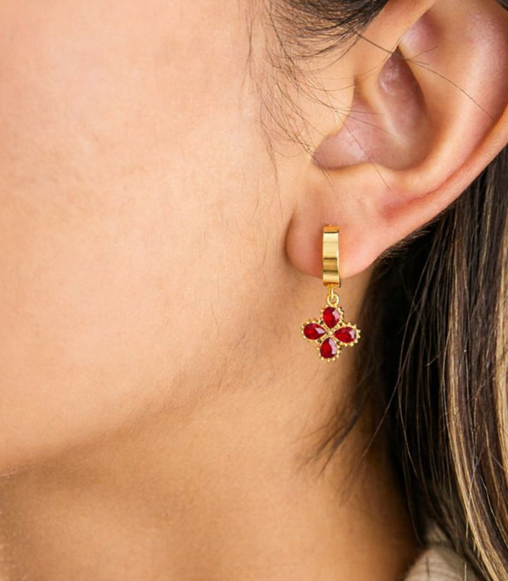 Aretes Stud Flores Rojas
