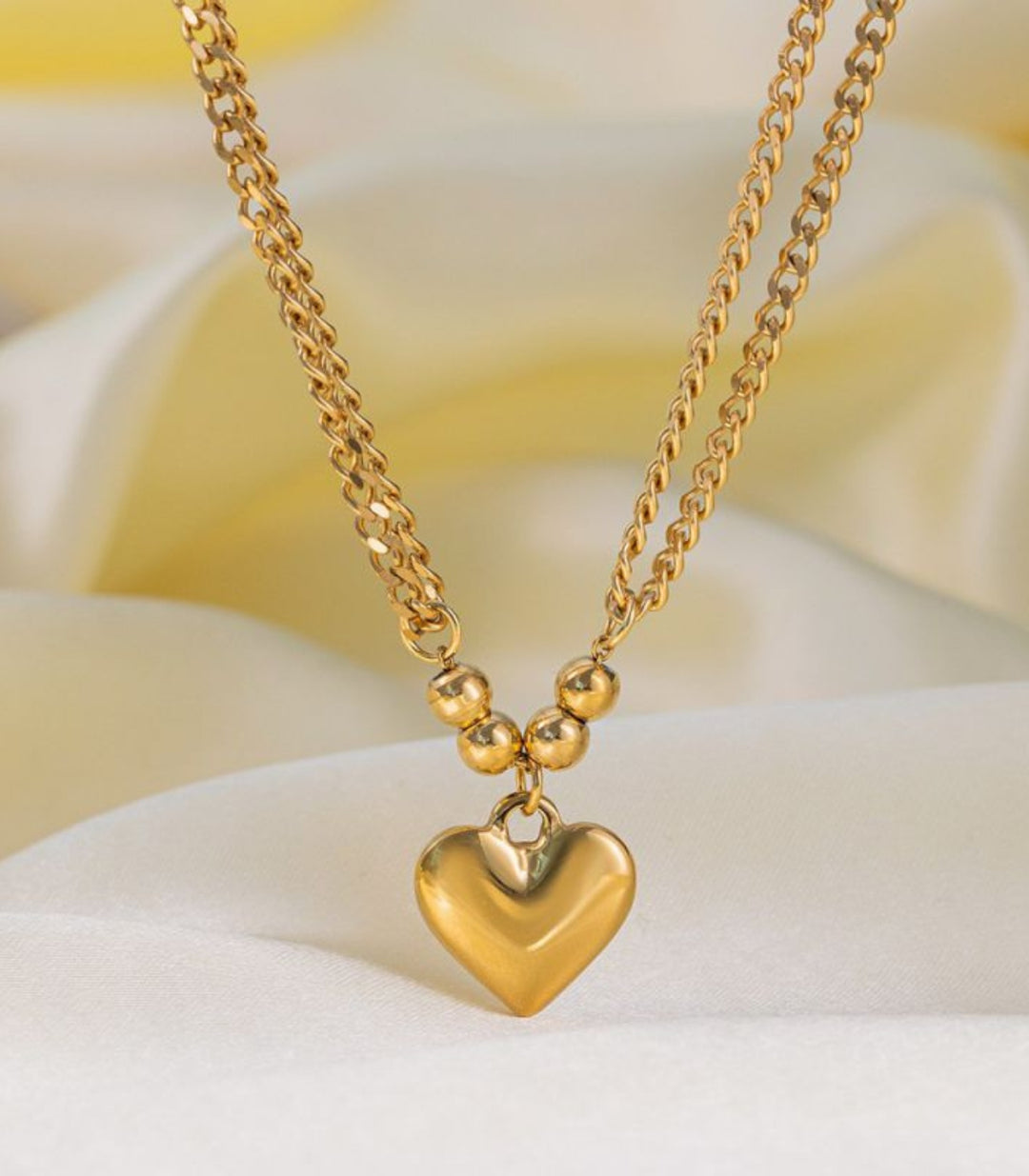 Collar Beaded Heart