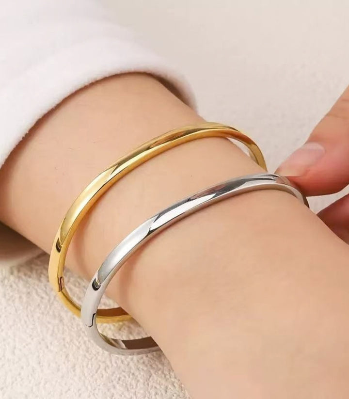 Brazalete Silver 4mm Curved