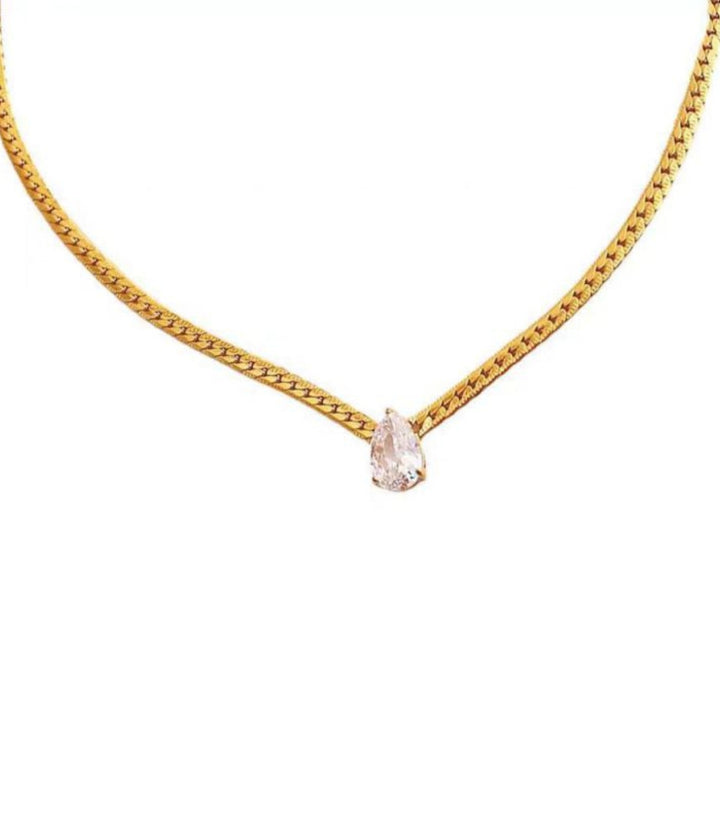 Collar diamond teardrop