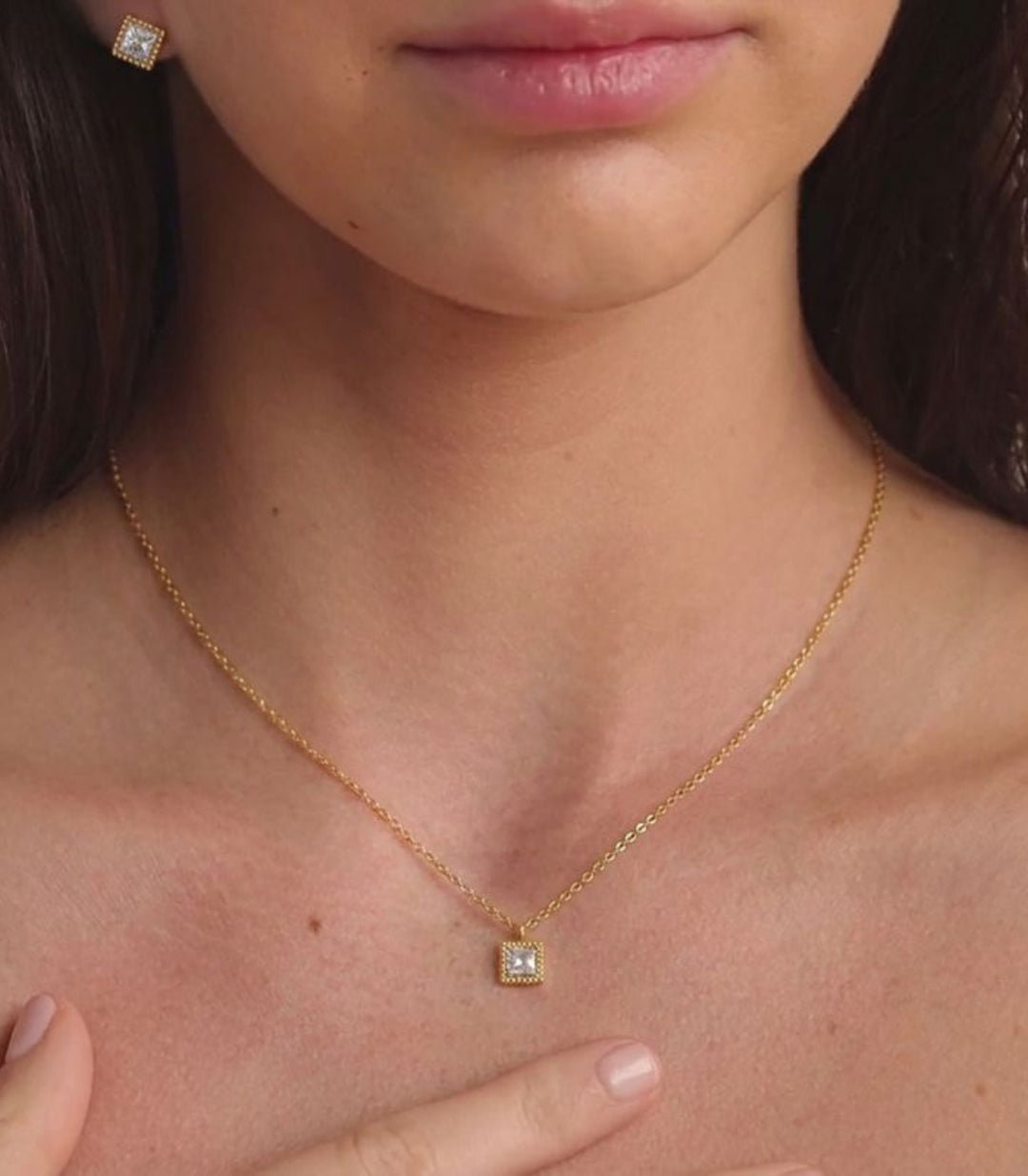 Collar y Aretes Set Square Zircon