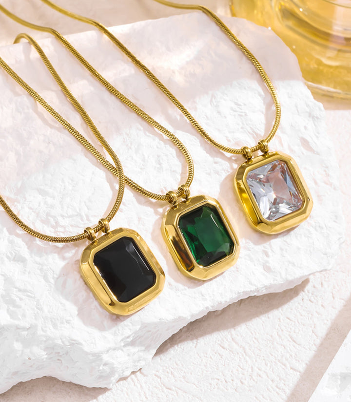 Collar black square