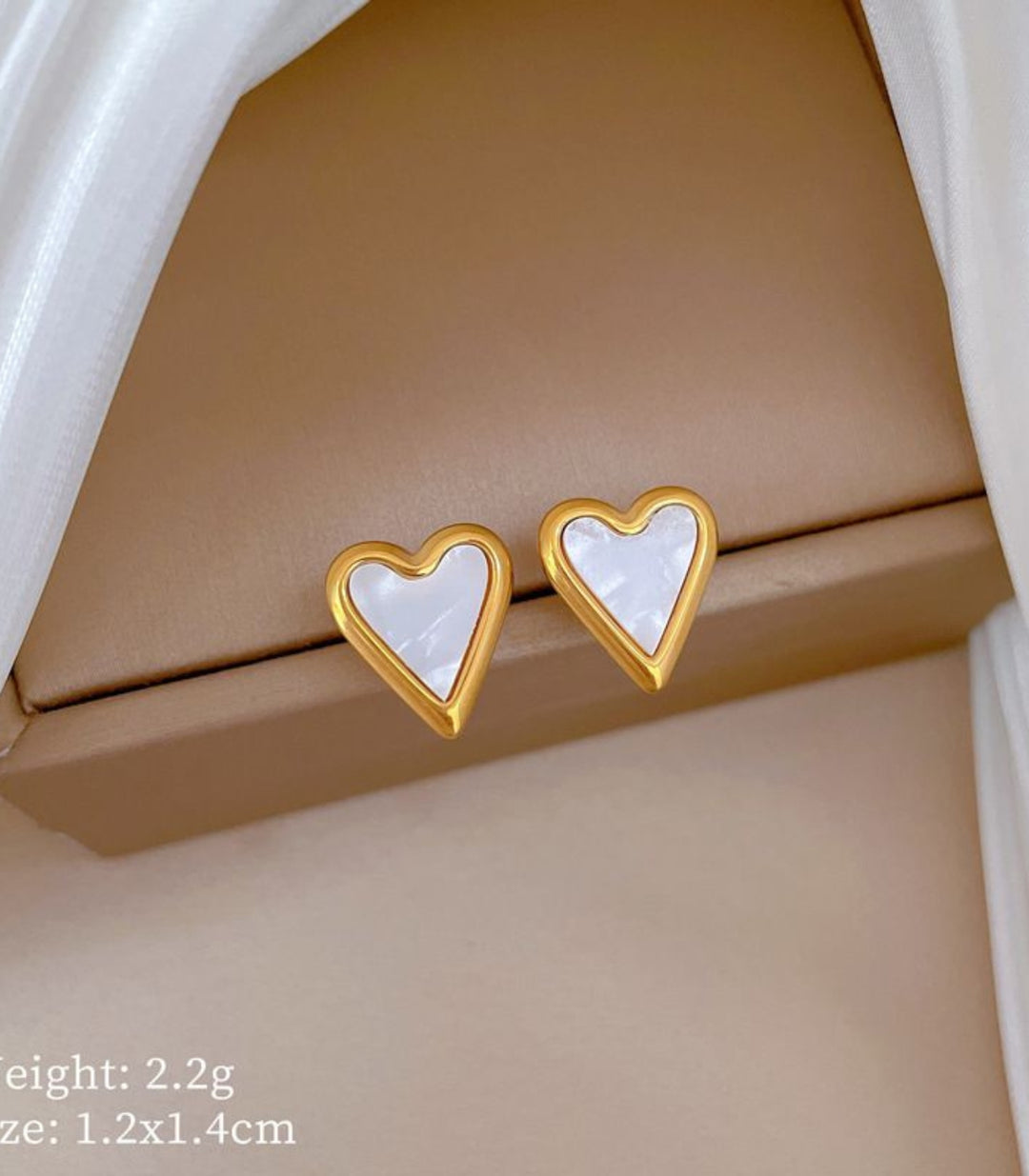 Aretes Corazón Madre Perla
