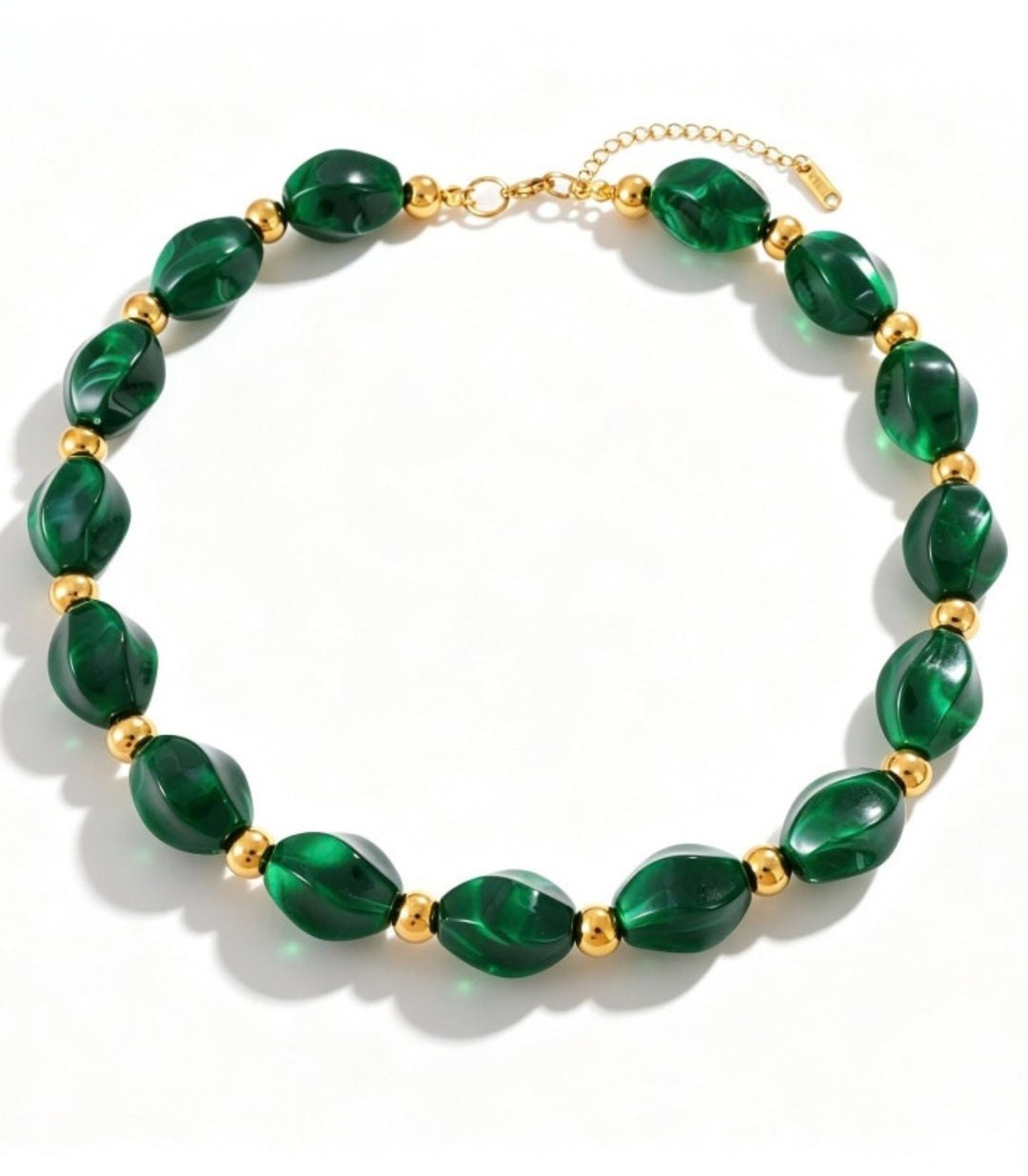 Collar Dark Green Oval Beads