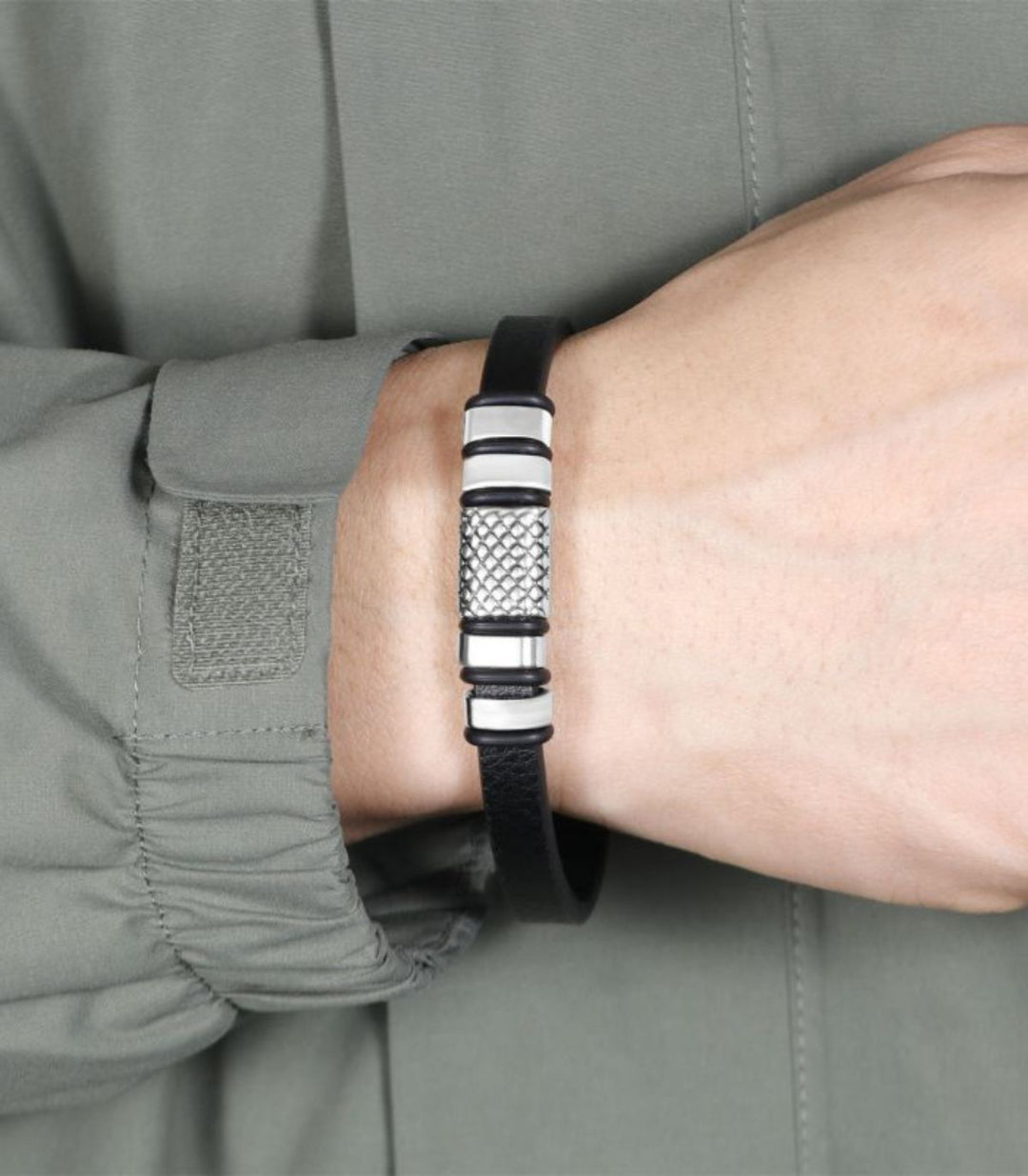 Brazalete Black Braided Leather