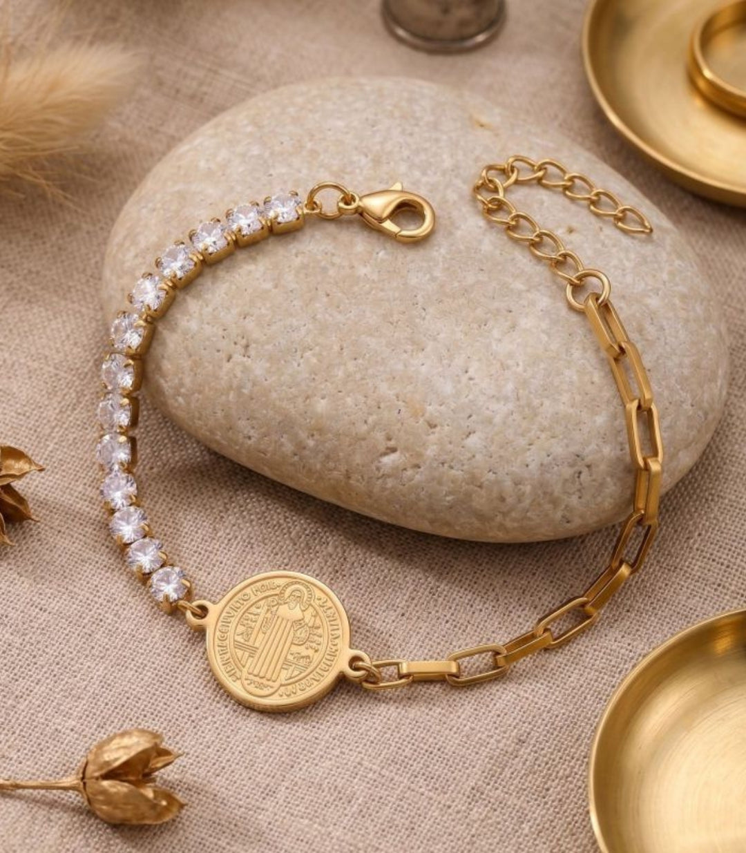 Brazalete San Benito Zirconias
