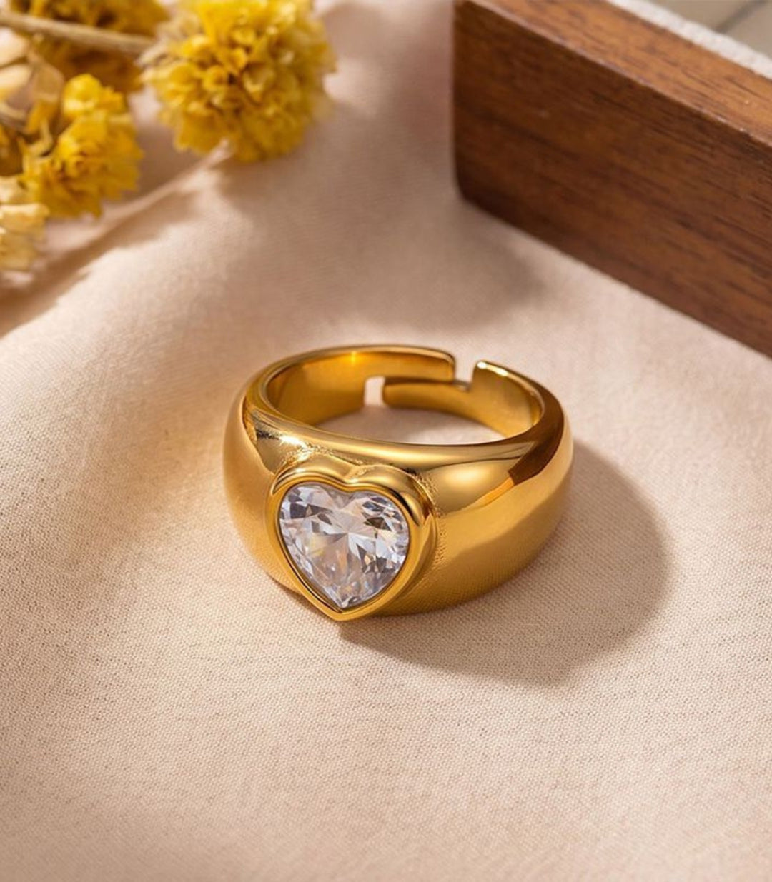 Anillo Diseño de Corazón