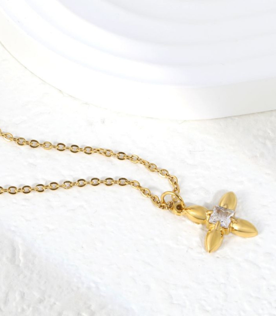 Collar Clover White Zircon 18K