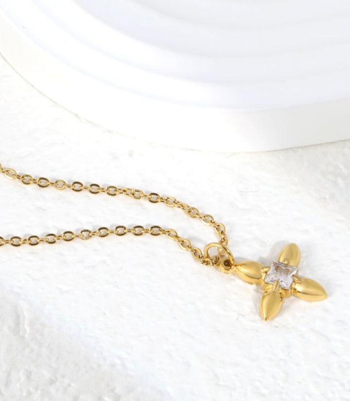 Collar Clover White Zircon 18K