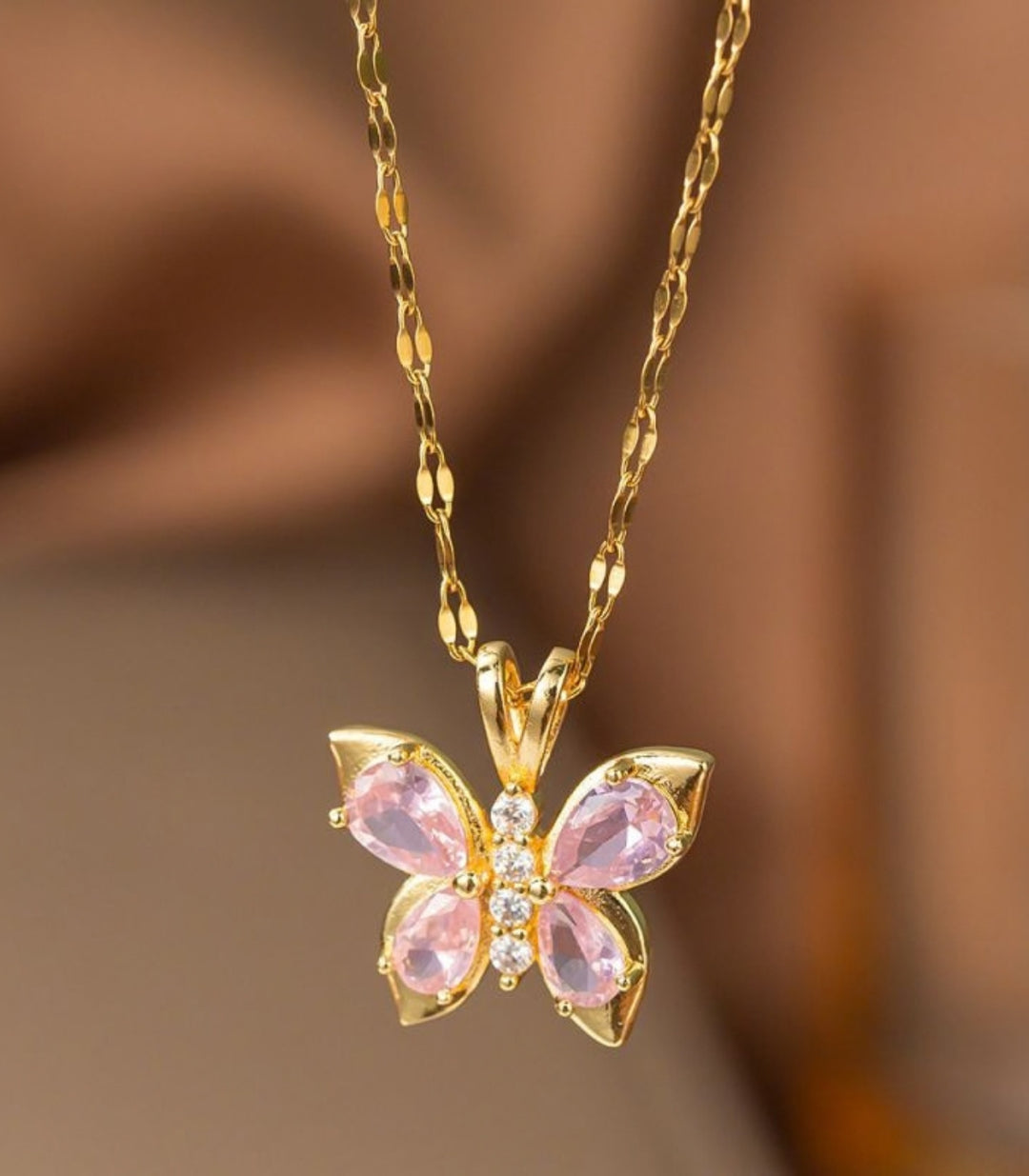 Collar Diamond Butterfly