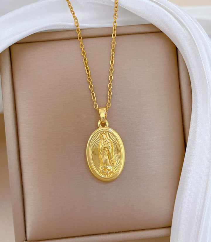 Collar Virgen