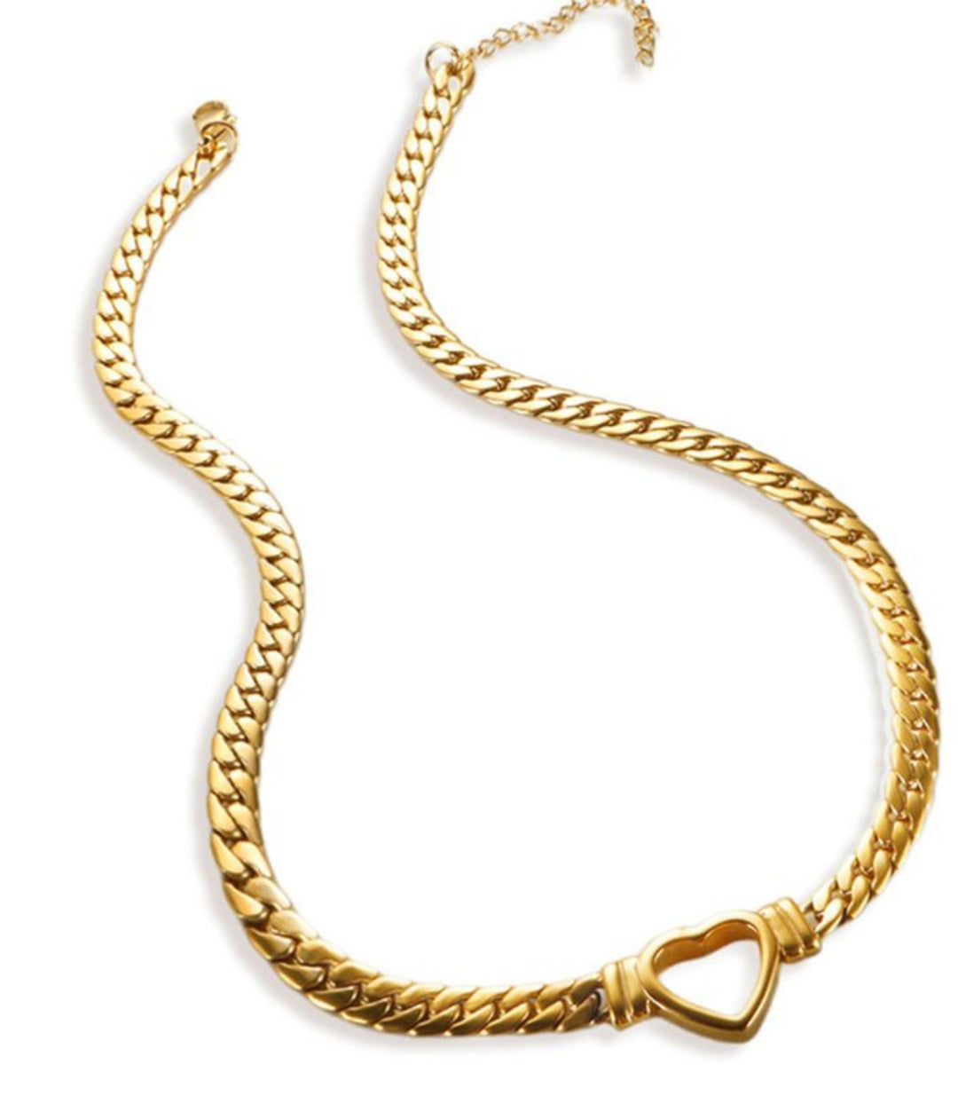 Collar dorado corazón