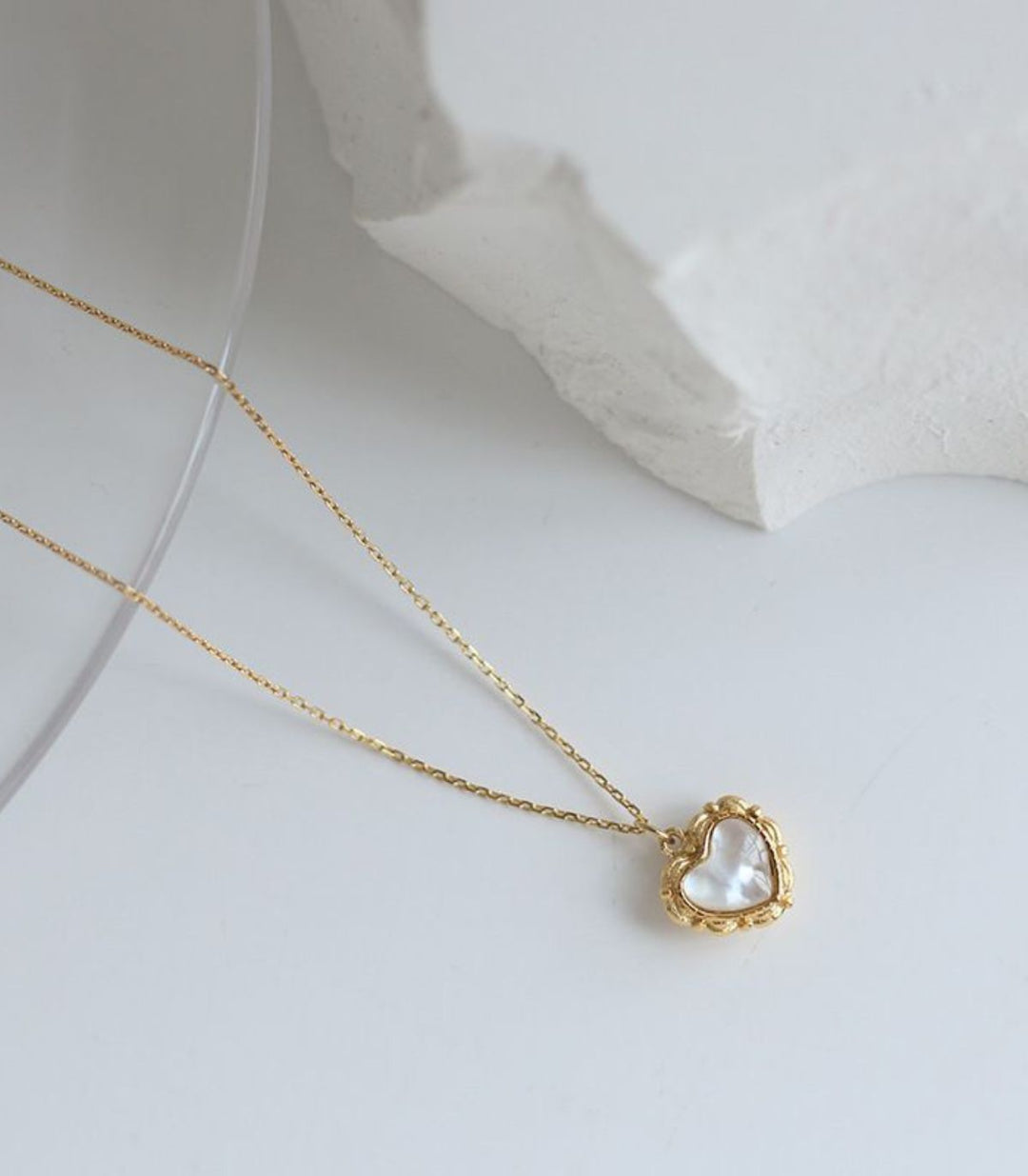 Collar Corazón Madre Perla