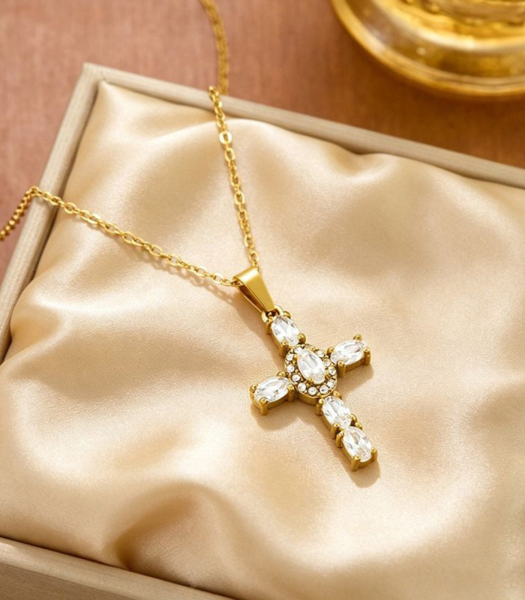 Collar Cruz Micro Pave