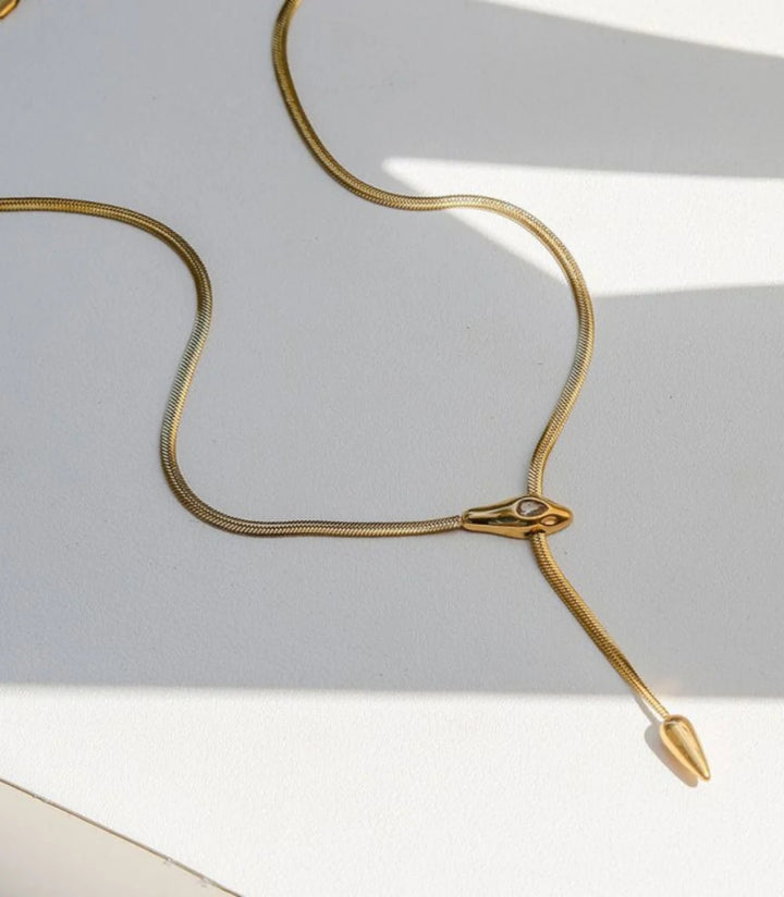Collar White Snake Chain