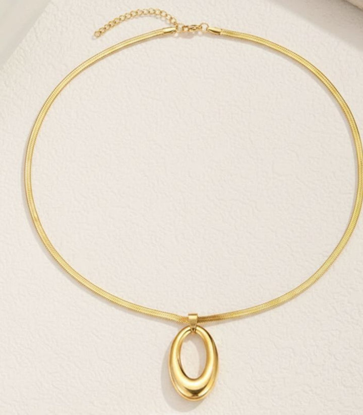 Collar Gold Oval 18K