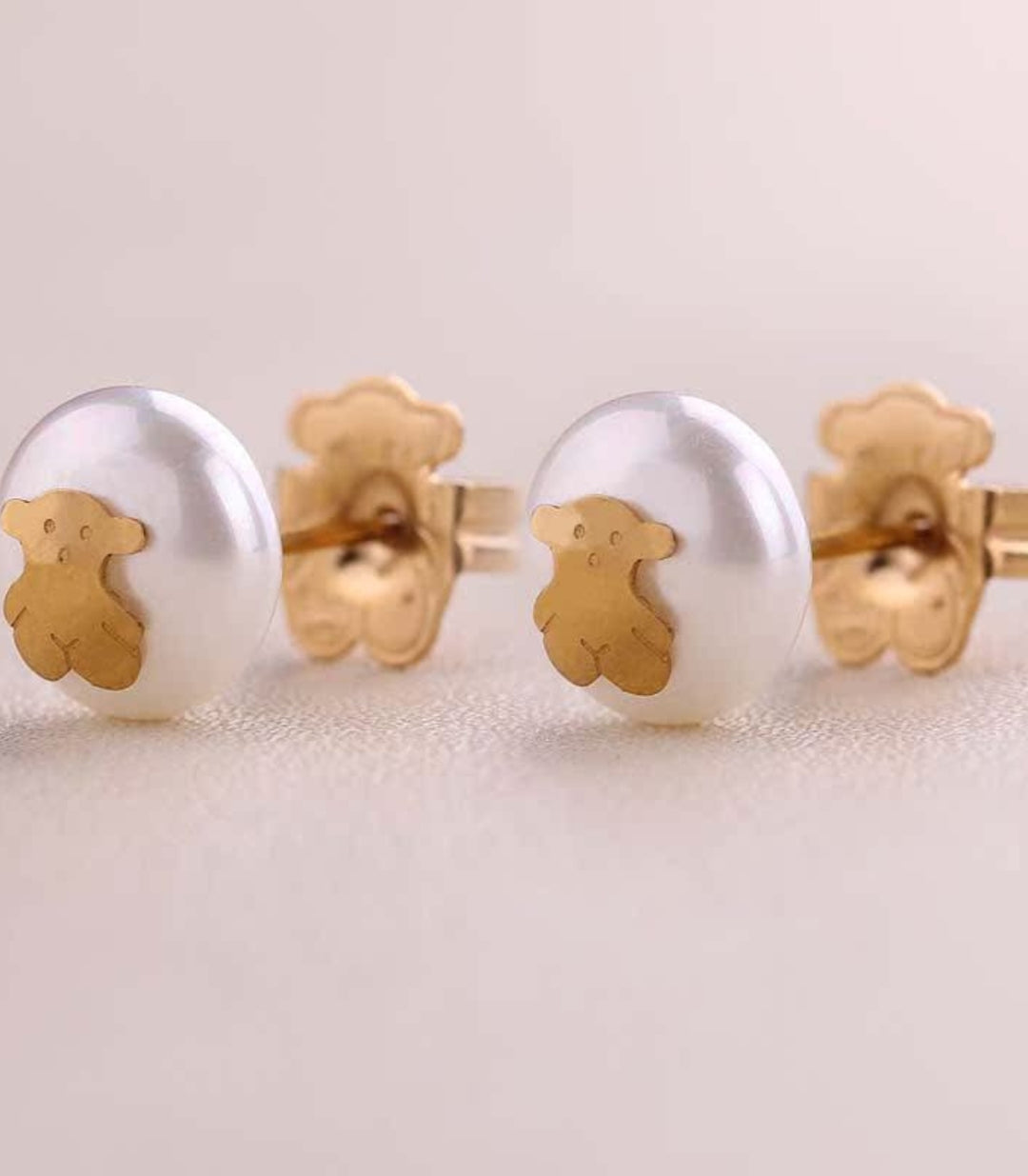 Aretes Perla Oso Dorado