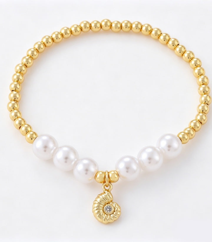 Brazalete Pearl Beaded Conch