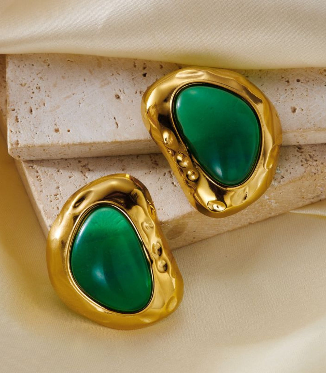 Aretes Green Resin Vintage
