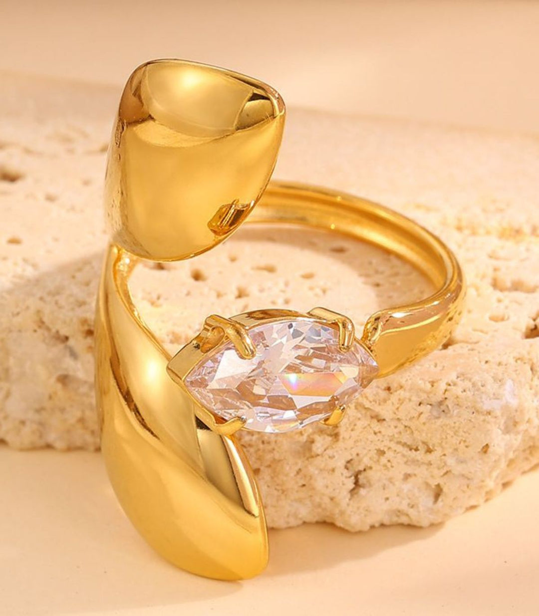 Anillo Leaf Zircon Vintage