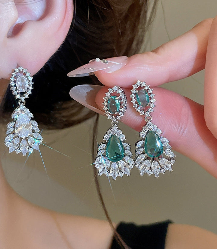 Aretes Verdes con Zirconias