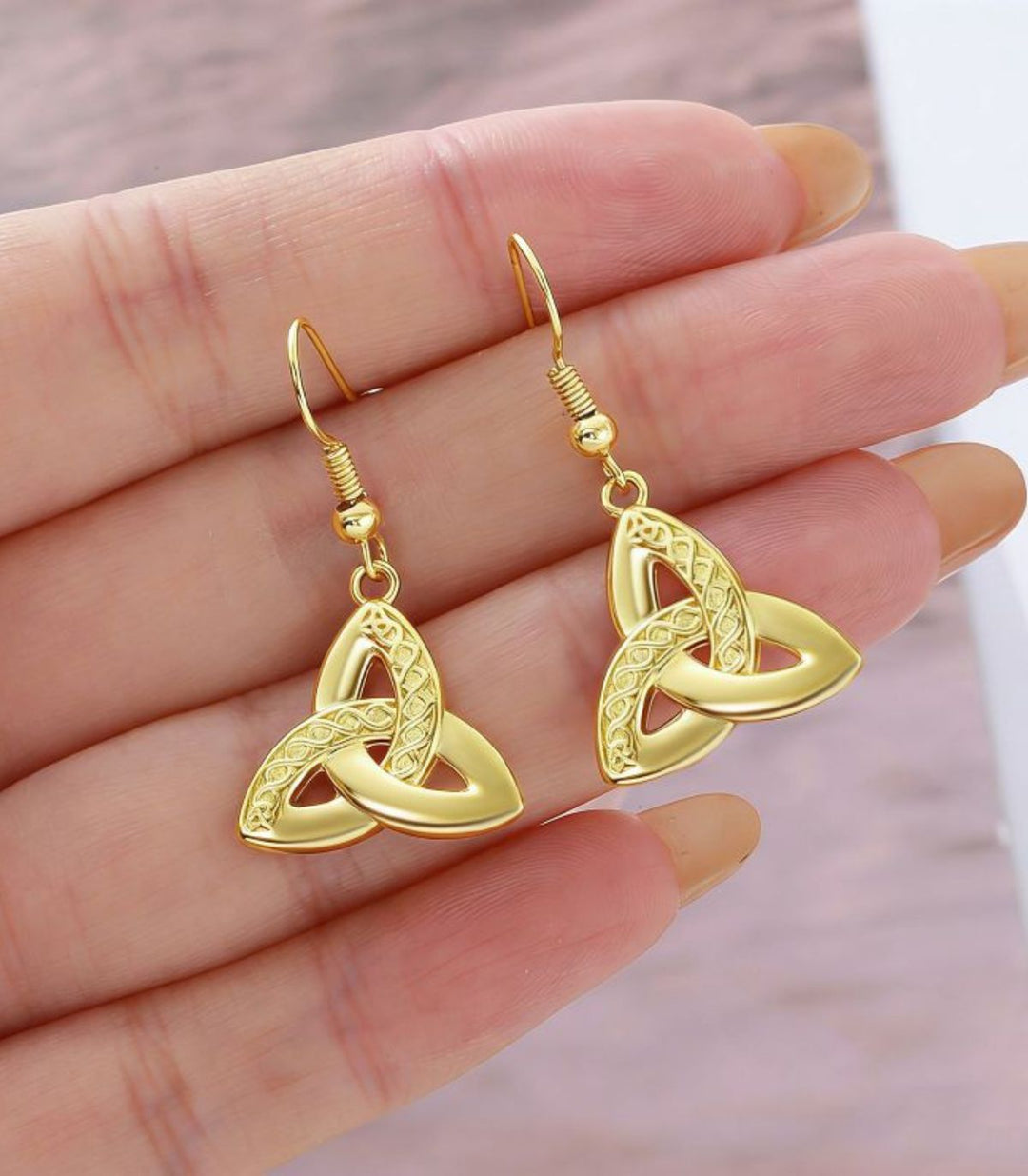 Aretes Nudo