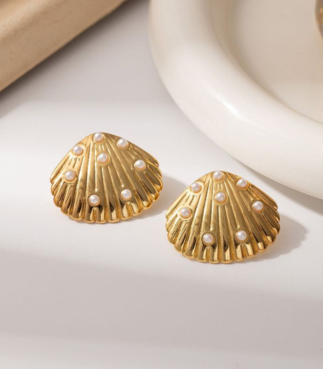 Aretes Shell