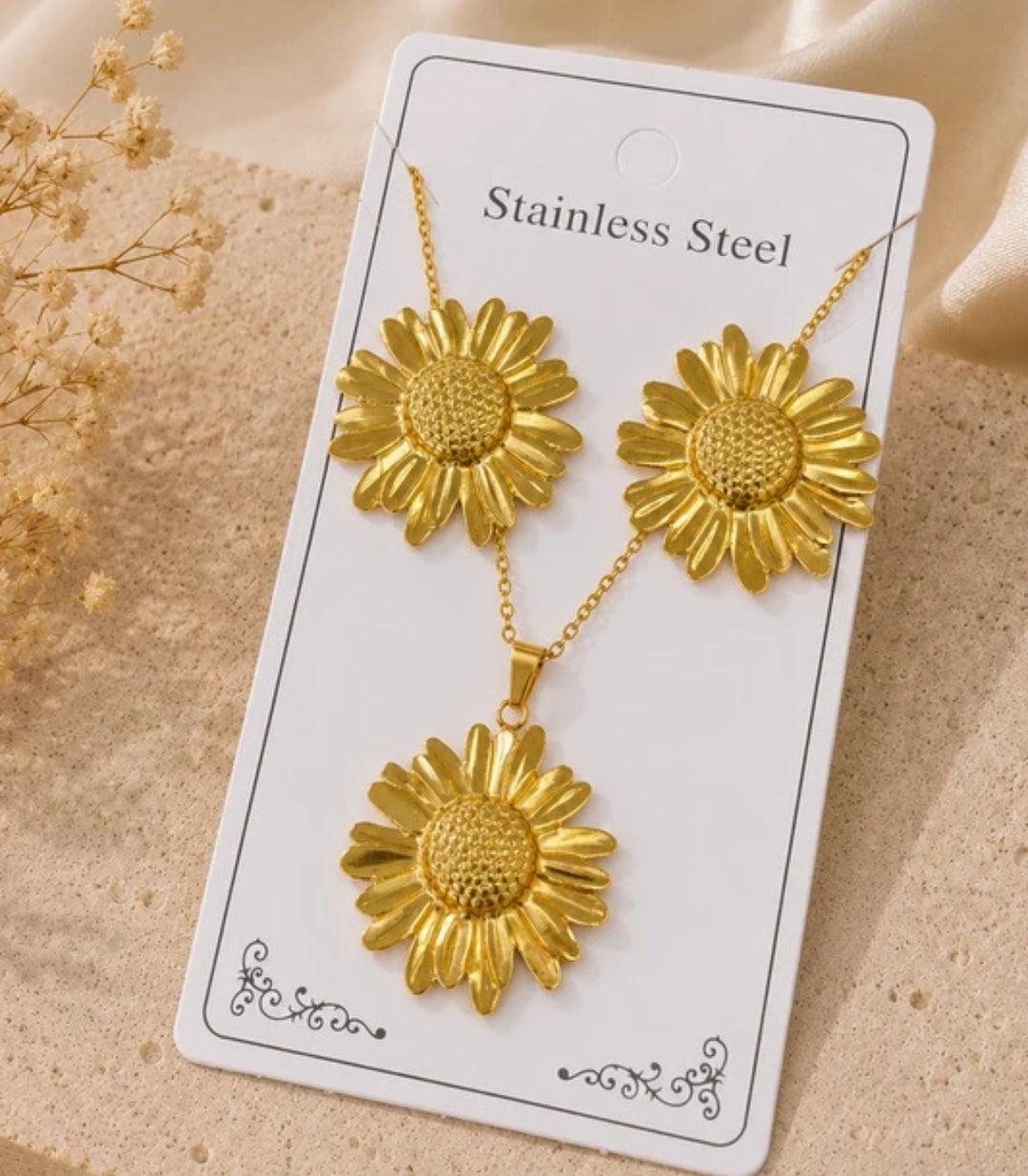 Collar y aretes set margaritas