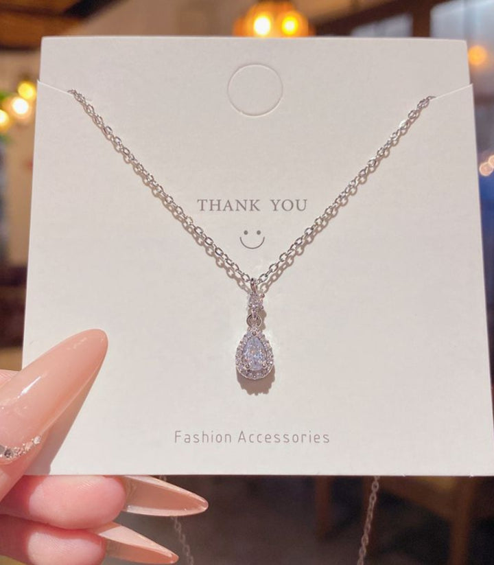 Collar Silver Teardrop Zircon