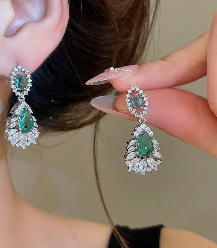 Aretes Verdes con Zirconias
