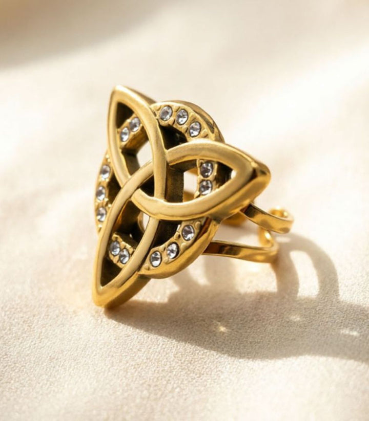 Anillo Hollow Zircon