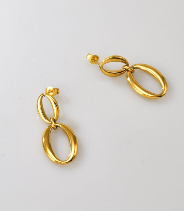 Aretes Oval Dorado