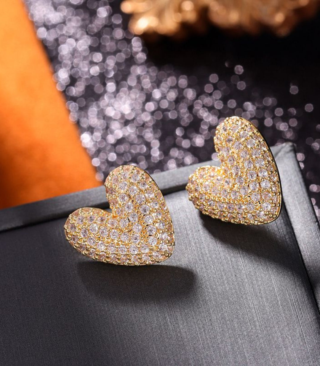 Aretes Corazón Dorados Zirconias