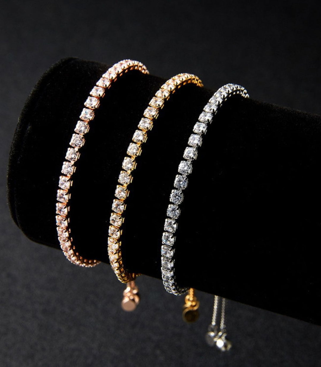 Brazalete Zirconias dorado