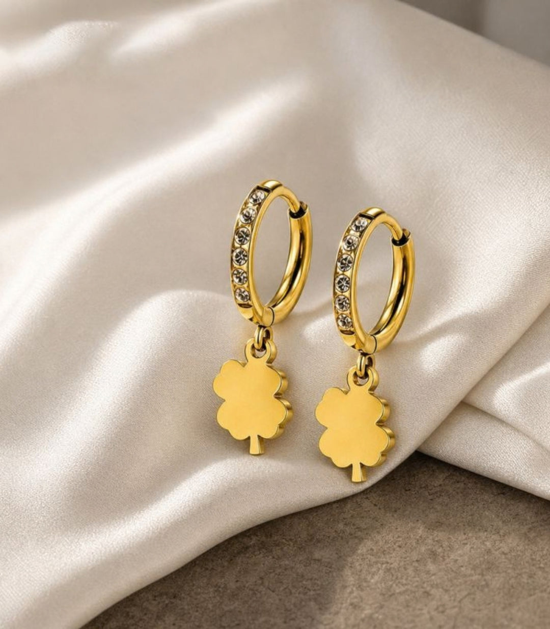 Aretes Clover con Zirconias