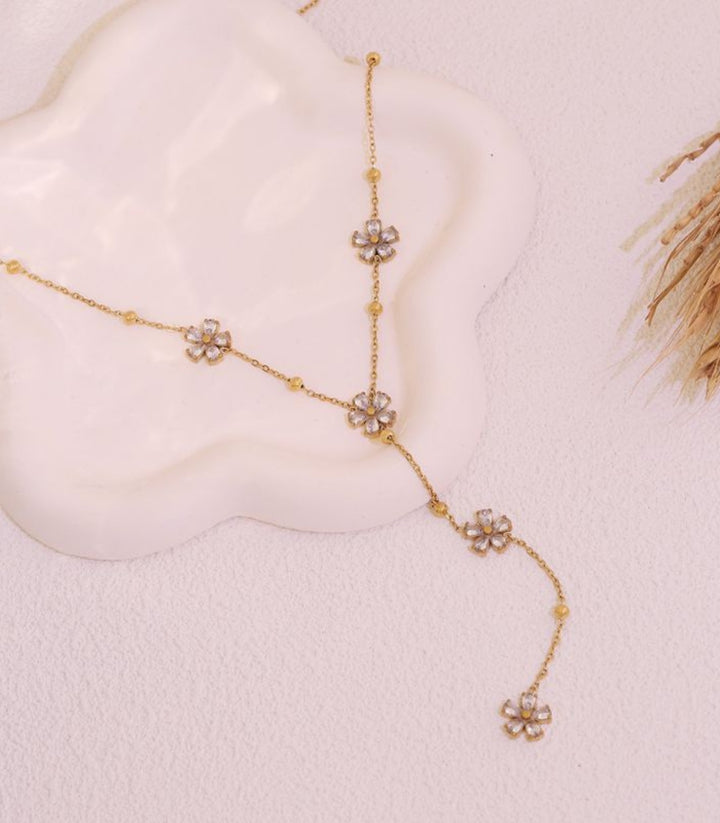 Collar Flower Tassel 18k