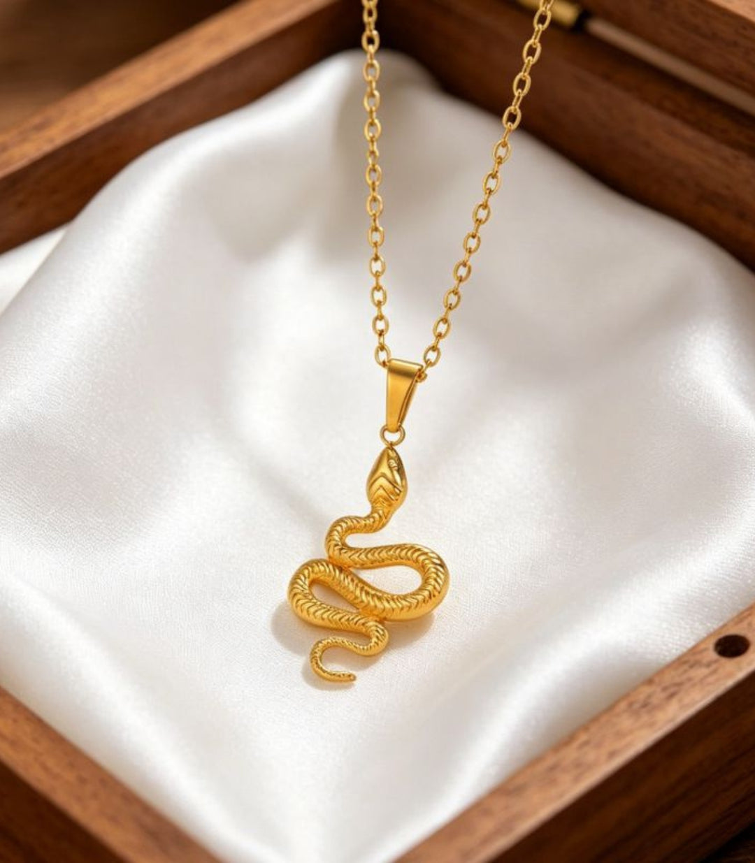 Collar Snake