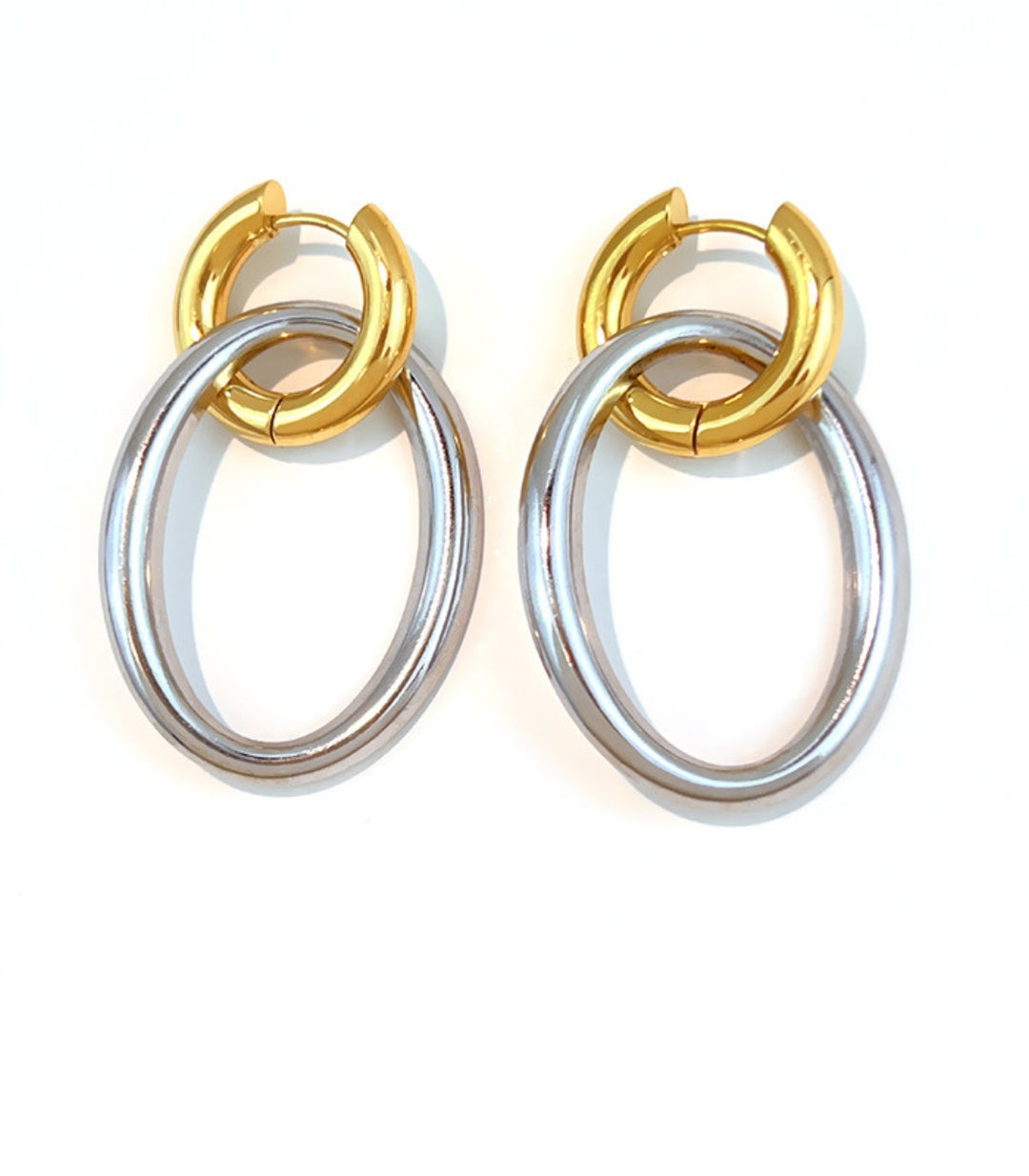 Aretes oval bicolor