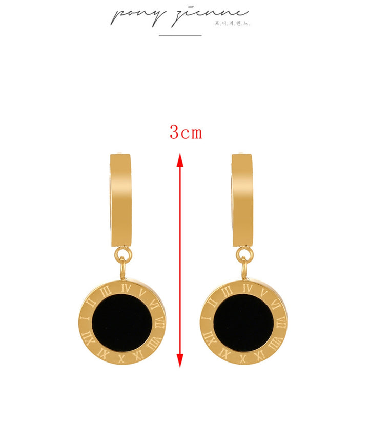 Aretes negro romanos