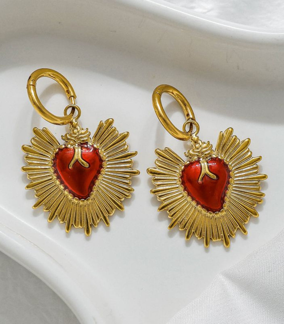 Aretes corazón rojo
