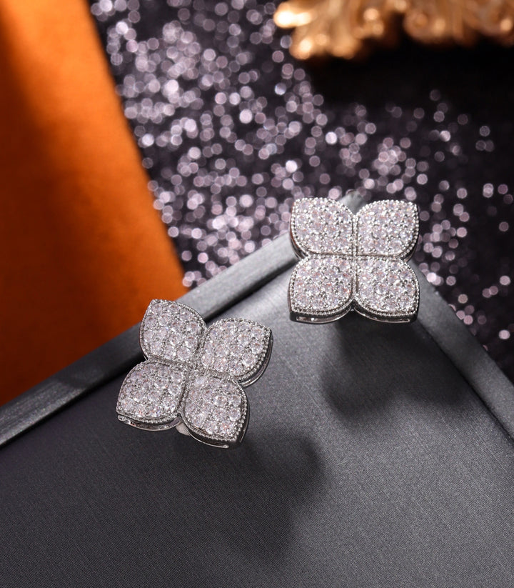 Aretes Clover Plata Zirconias