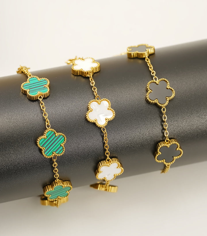 Brazalete Flores Negras