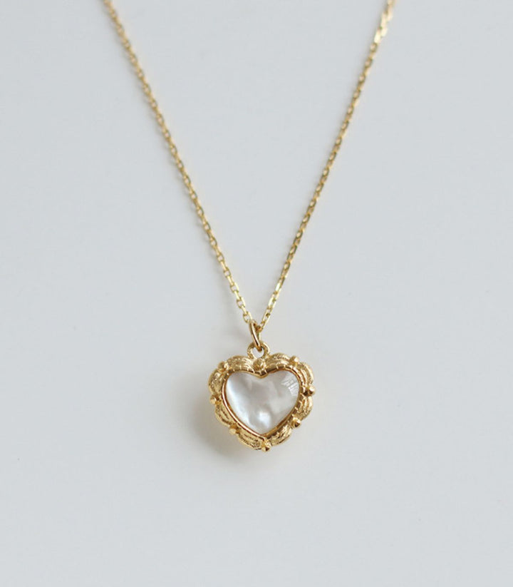 Collar Corazón Madre Perla